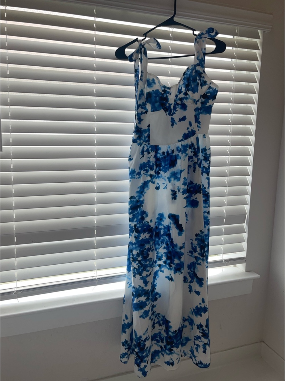 Blue Floral Tie-Shoulder Maxi Dress - Elegant Summer Style